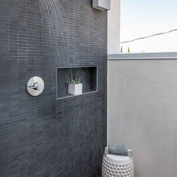 Bento Box Outdoor Shower