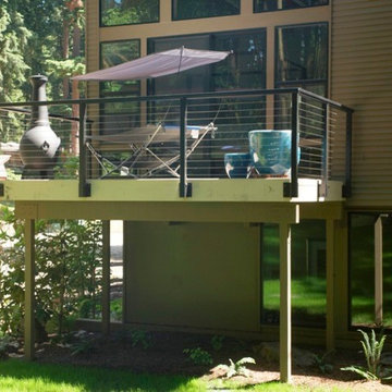 Blending a New Deck With Mid-Century Architecture