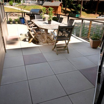 Blending a New Deck With Mid-Century Architecture