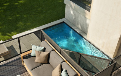 11 причин организовать бассейн размером с диван