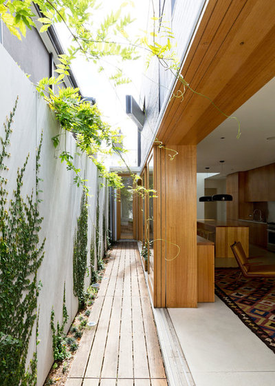 Modern Deck by Fearns Studio