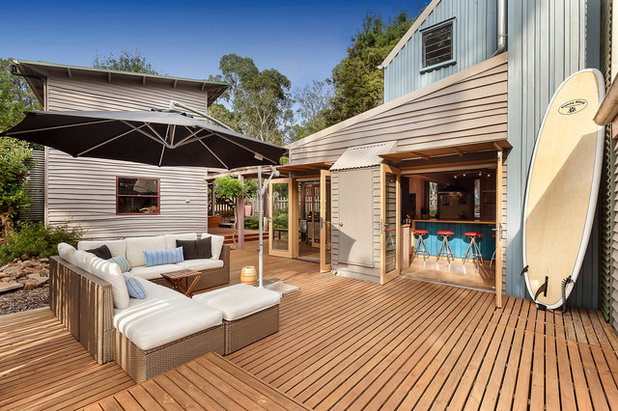 Beach Style Deck by Inspace