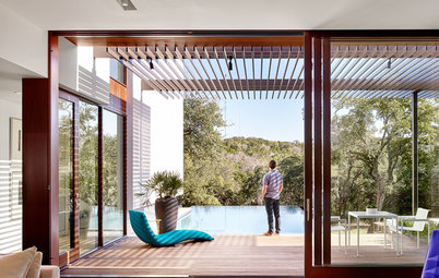 Houzz Tour: Design Lessons From a Deluxe Spec House