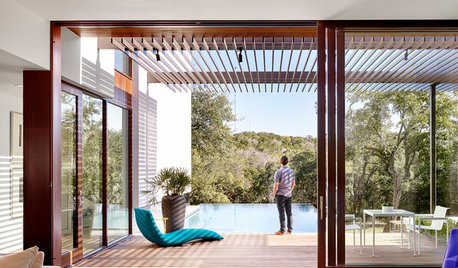 USA Houzz: Design Lessons From a Deluxe Spec House