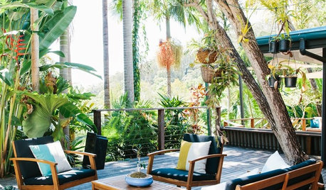 13 Ways to Bring Tropical Style Home