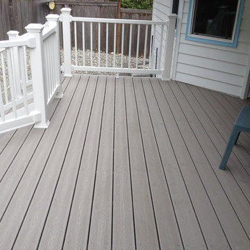 Campbell Trex deck and railing