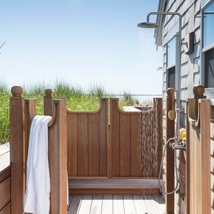 Ispirazione per una terrazza stile marinaro con nessuna copertura