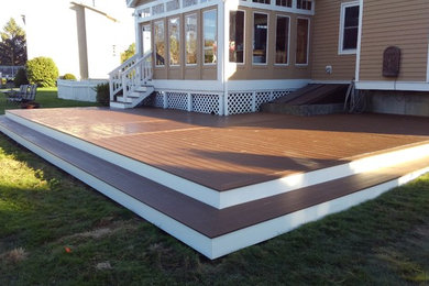 Deck - modern deck idea in Boston