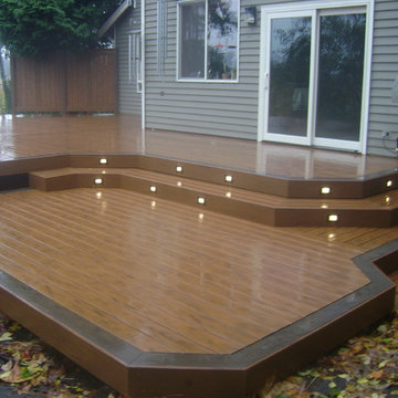 Composite deck with lighting