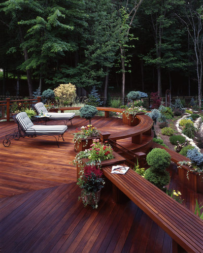 Traditional Deck by Decks by Kiefer LLC