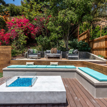 Contemporary Fire Pit with Elevated Deck | Wrightwood Residence | Studio City, C
