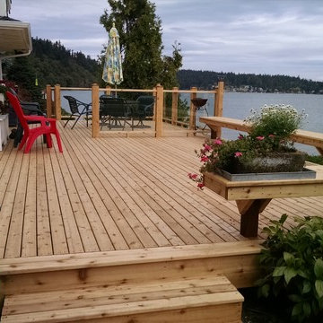 Couple Decks and Outdoor living areas