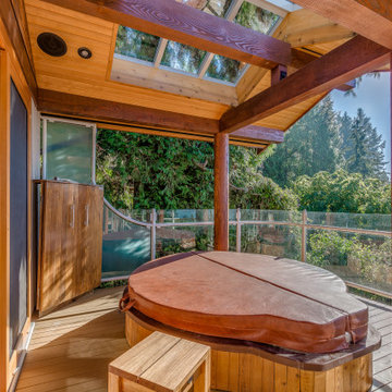 Covered Hot Tub Deck