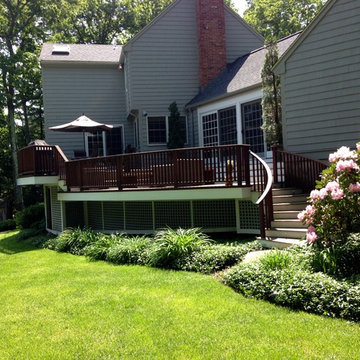 Curved Deck in Weston
