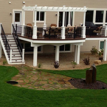 Curved Deck with Pergola