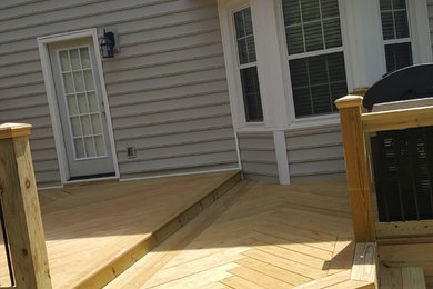 Large trendy deck photo in Other