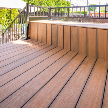 Deck & Stairs in Pointe Claire