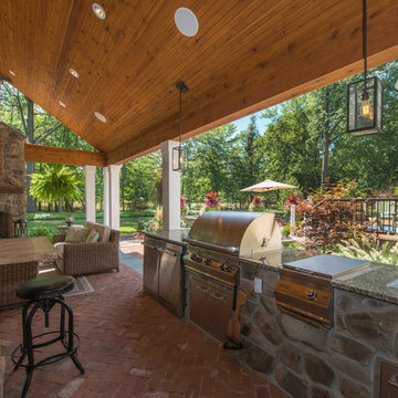 Deck/Outdoor Kitchen/Pavilion