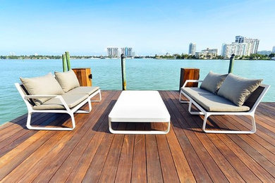 Inspiration for a world-inspired terrace in Miami.