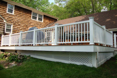 Elegant deck photo in New York