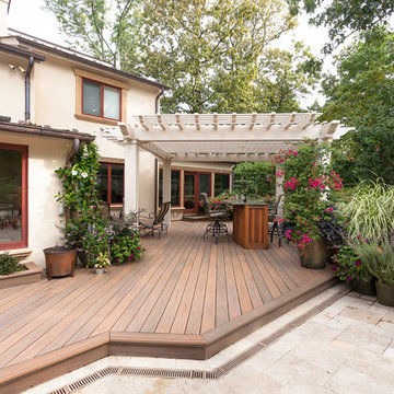 Entertainment Deck with Pergola