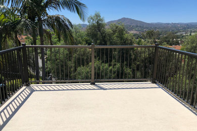 Inspiration for a mid-sized timeless backyard deck remodel in San Diego with no cover