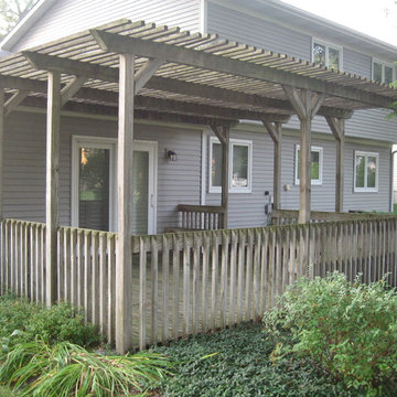 EXISTING DECK STRUCTURE