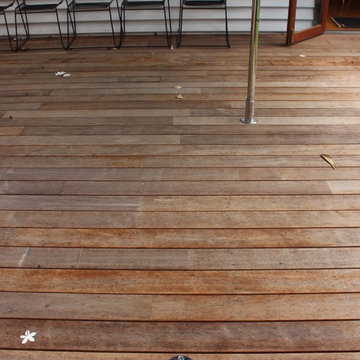 Finbrella F-400-S (4.0 meter diameter) installation on wooden deck. Fremantle