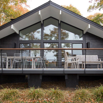 Hamptons House - SHOU SUGI BAN