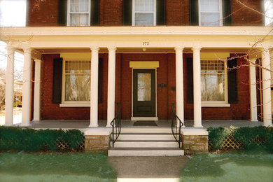 Historic Home Porch in Lexington, Ky