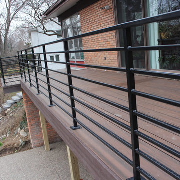 Horizontal Deck Railing In Bloomfield Hills