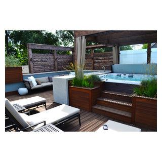 Hot Tub Retreat - Contemporary - Deck - Chicago - by Chicago Roof Deck &  Garden | Houzz