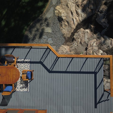Log Style Mountain Lake House WA
