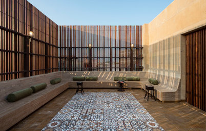 Houzz Tour: A Mandvi Home Blends in With its Location