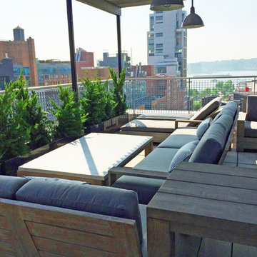 Midtown NYC Roof Garden - Ipe Deck Tiles, Pergola, Metal Planters