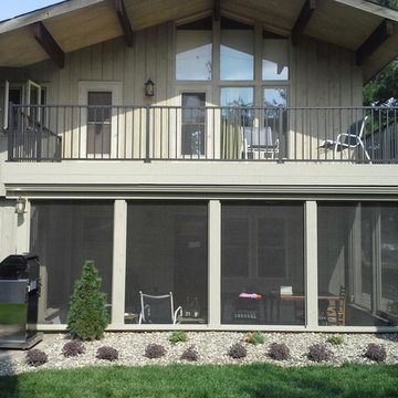 Minneapolis Deck with lower screened room