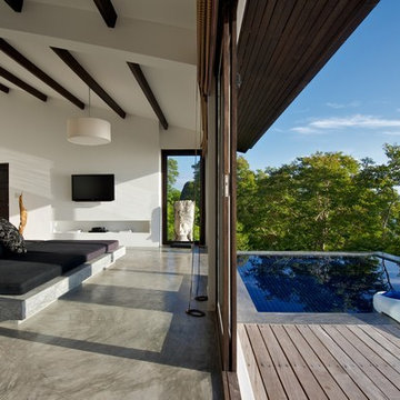 Modern Asian Villa Luxury on Koh Tao by Christina Saenz de Santamaria