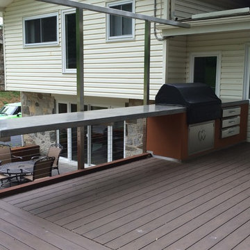 Modern Deck & Outdoor Kitchen Wayne, PA
