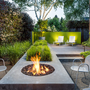 Modern Garden and Backyard Fire Pit