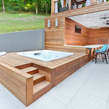 Modern Pool and Patio