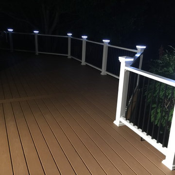 Monroe Trex decking with vinyl railings and LED lightning