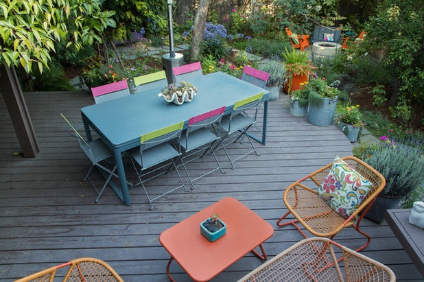 Traditional Deck by Margot Hartford Photography