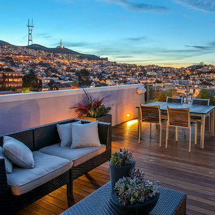 Ispirazione per una terrazza contemporanea sul tetto e sul tetto con nessuna copertura