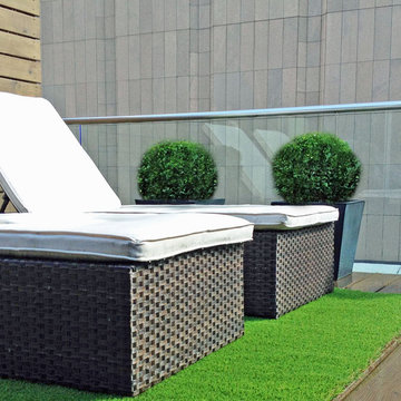 NYC Terrace Deck: Roof Garden, Artificial Turf, Chaise Lounges, Container Plants