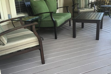 Inspiration for a timeless deck remodel in Little Rock