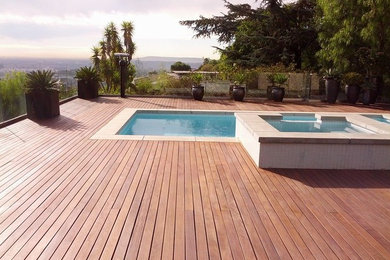 Inspiration for a large backyard deck remodel in Los Angeles with no cover