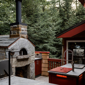 Outdoor Pizza Oven and Kitchen Addition