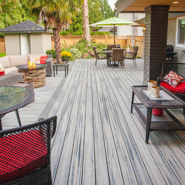 Palm Deck
