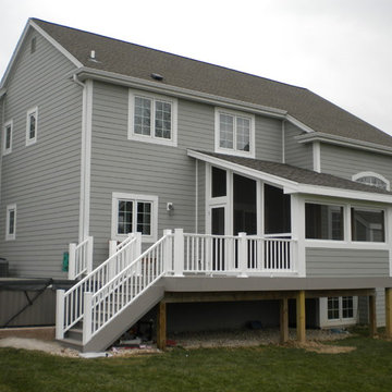 Pewaukee Deck Remodel with Screen Porch