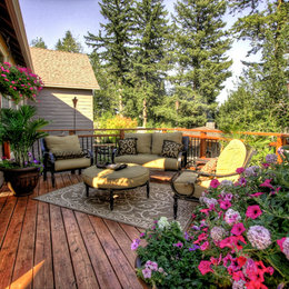 https://www.houzz.com/photos/portland-landscaping-outdoor-living-traditional-deck-portland-phvw-vp~82488